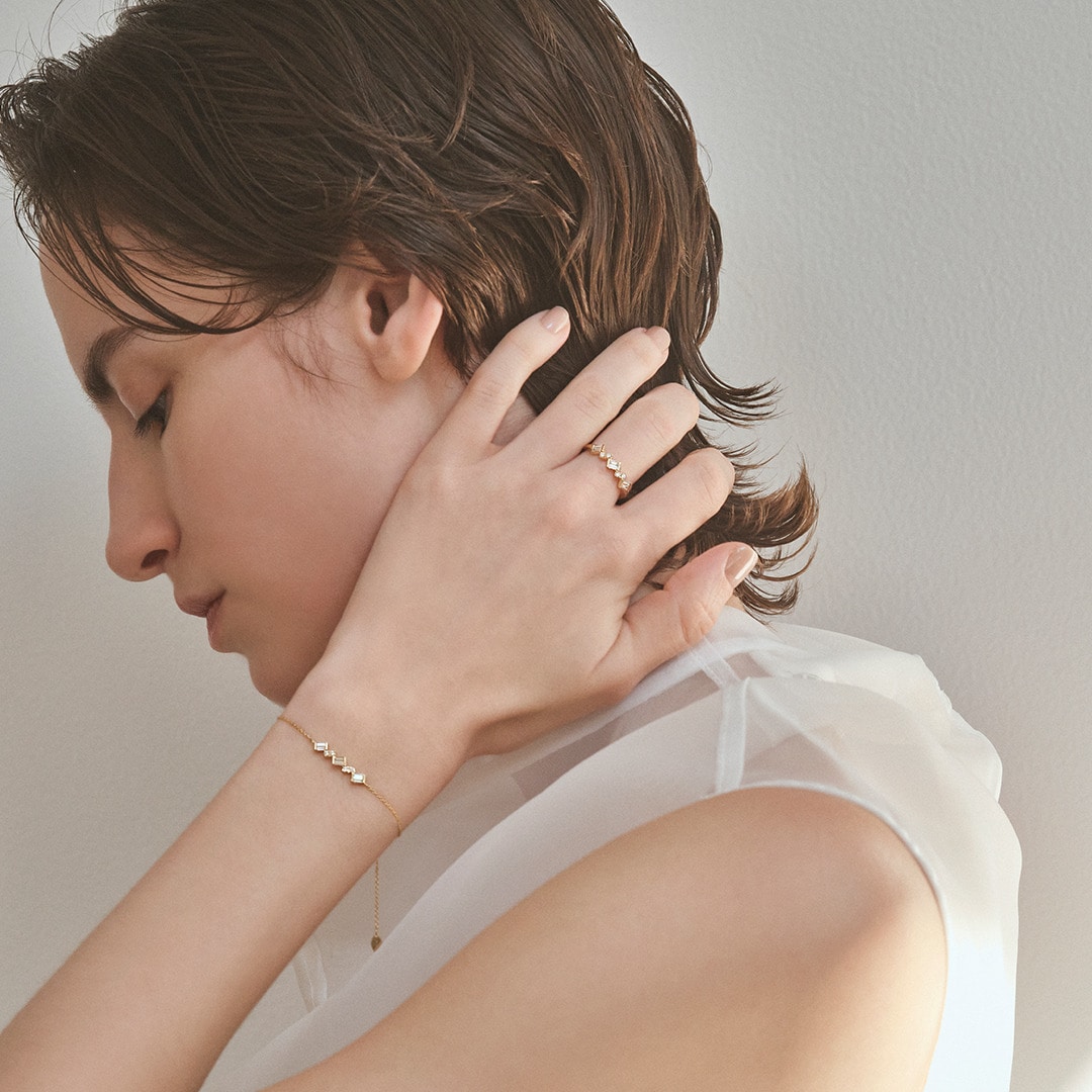 NEW ARRIVAL【SQUARE COLLECTION】